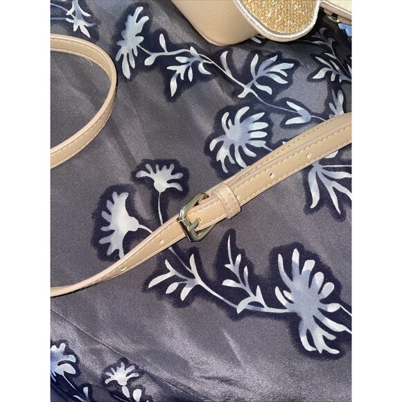 Danielle Nicole Star Wars Mandalorian Grogu Baby Yoda Crossbody Bag Purse Euc - Picture 11 of 15